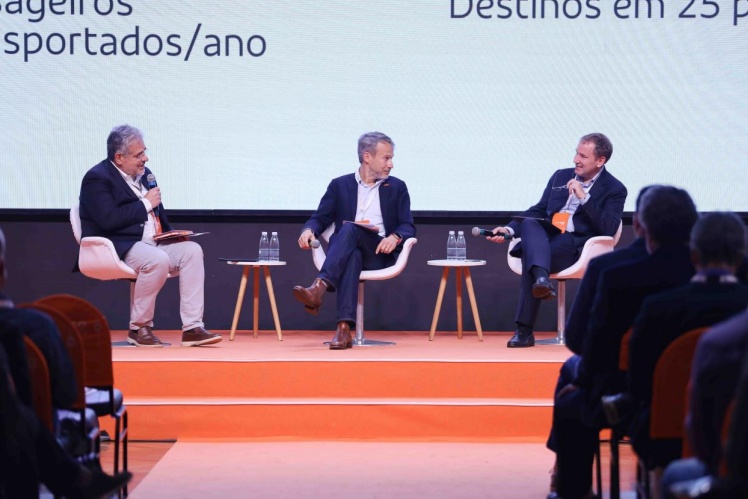 Sérgio Quito, Adrian Neuhauser e Stephen Kavanagh no Safe2GO 2026