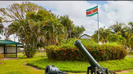 Vista do Forte Zeelandia em Paramaribo, Suriname.
